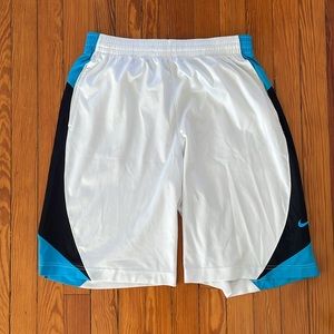 Large Nike White and blue basketball shorts